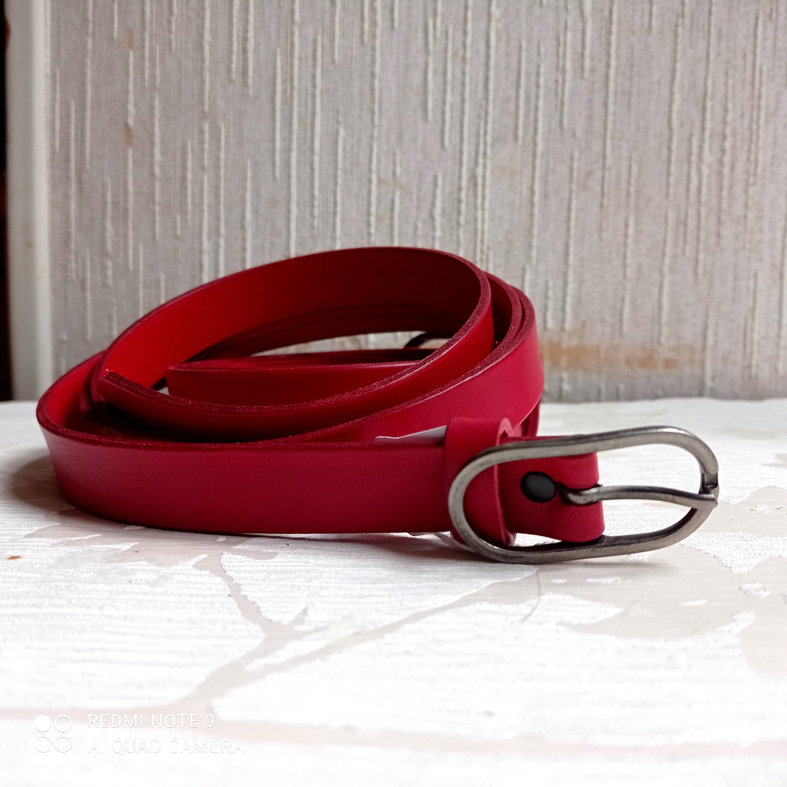 ceinture rouge très finr 2cm 11 24